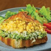 Pesto Carprese Platter
