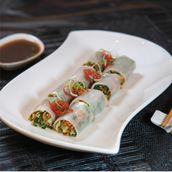 Vegetable Cheung Fun In Chili Oil  شوفان نباتي بزيت الفلفل الحار