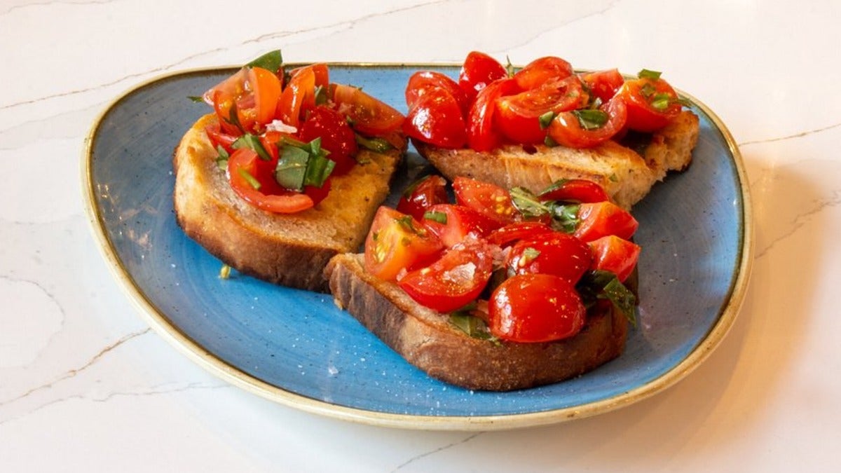 BRUSCHETTA AL POMODORO