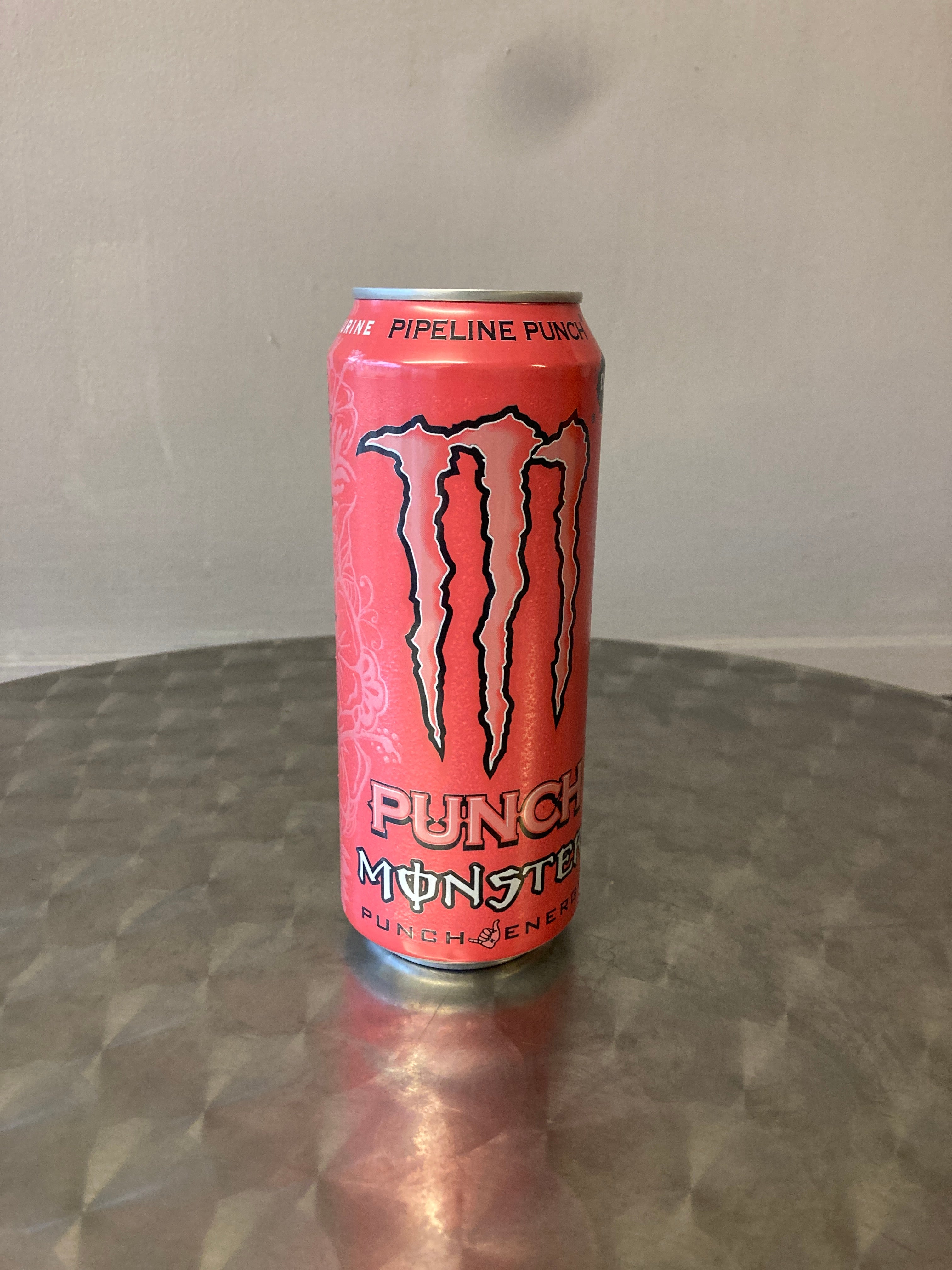 Monster Energy Drink Pipeline Punch