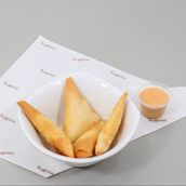 Sambosa Chicken