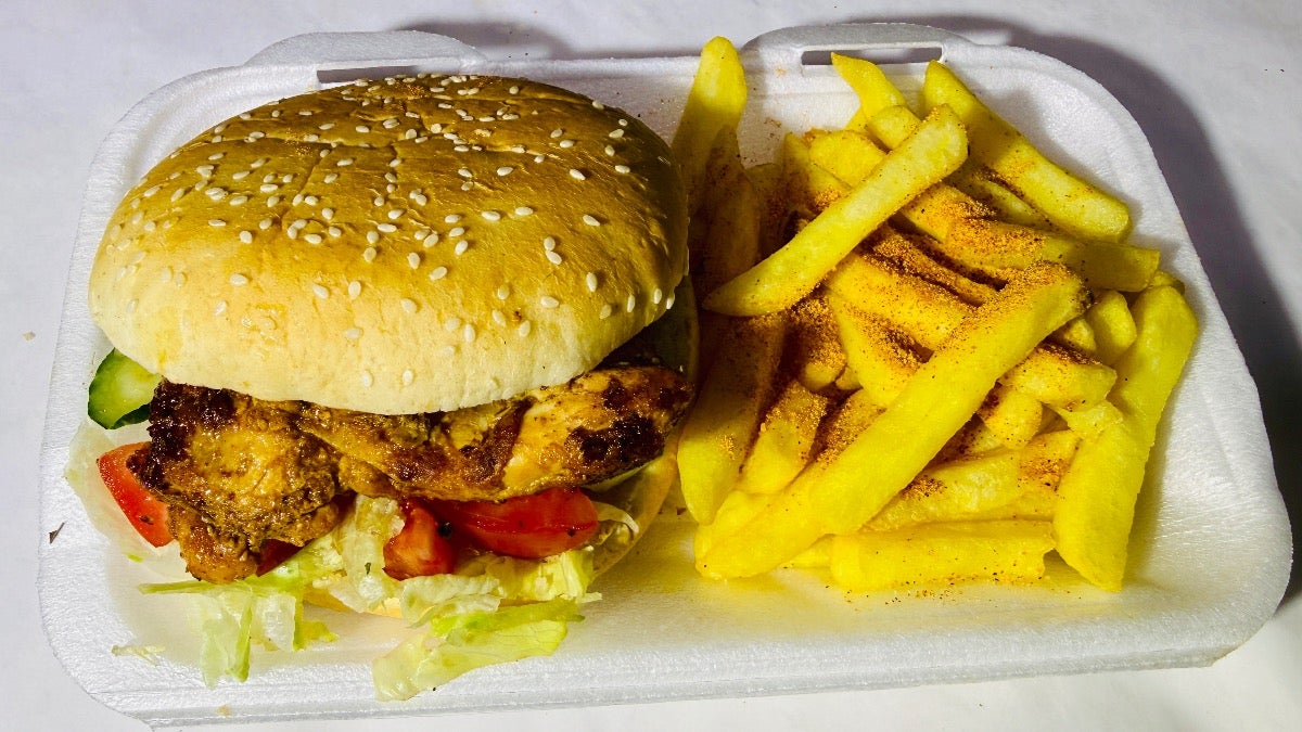 Grill Chicken Burger, Chips, and Soft Drink
