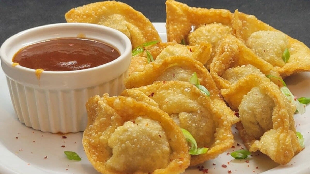 Egg Fried Rice, Crispy Fried Won Ton, and Chips in Any Sauce