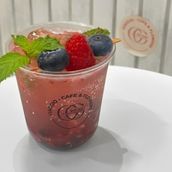 Mix Berries Mojito
