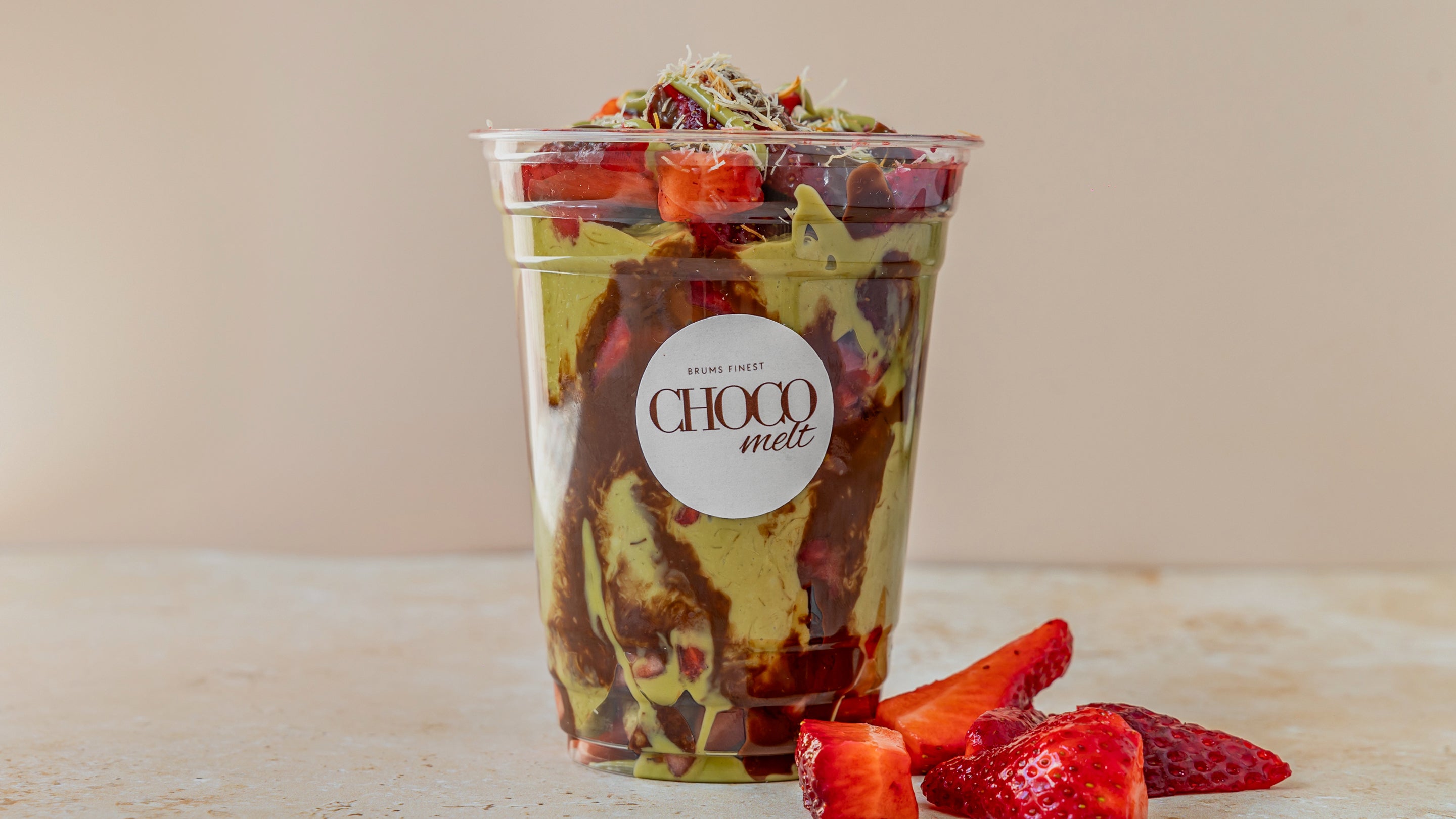 Dubai Pistachio Knafeh Strawberry Cup