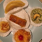 Mixed sweets plate 5 pieces