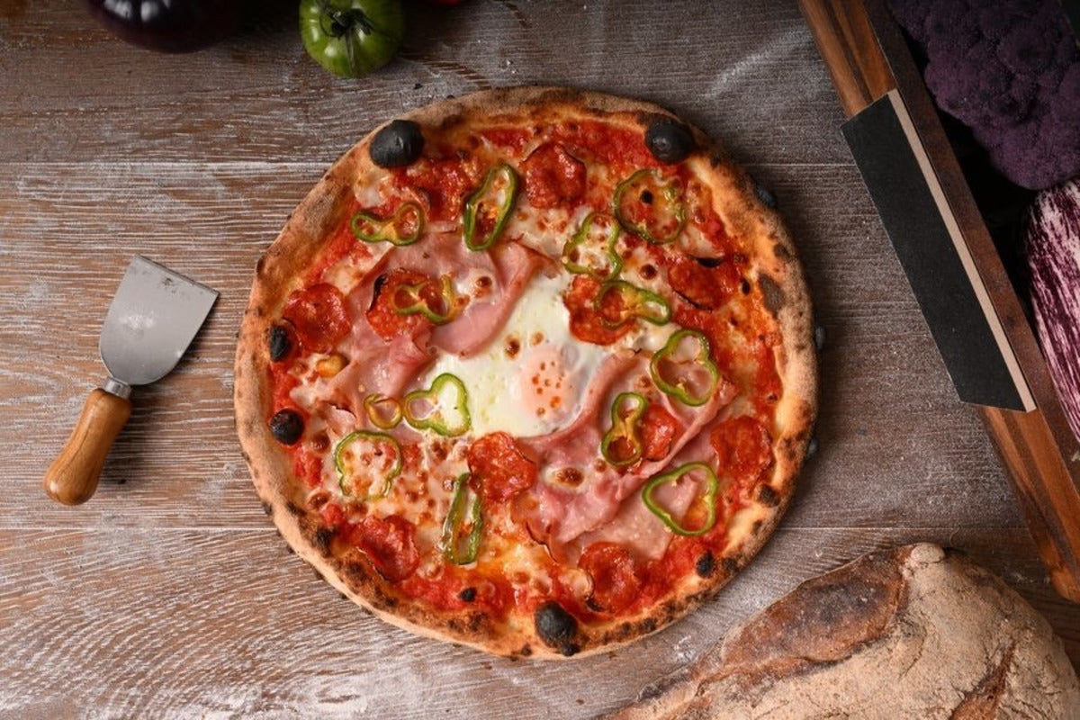 12" Deliza Pizza