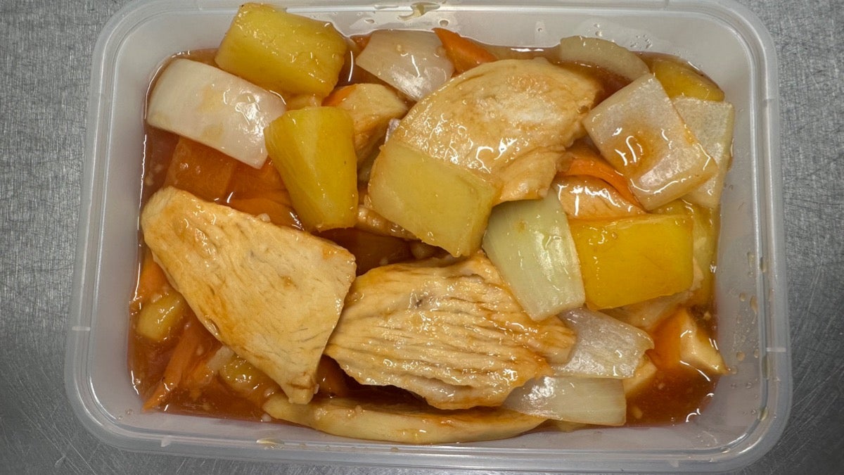 Chicken with Pineapple菠萝鸡