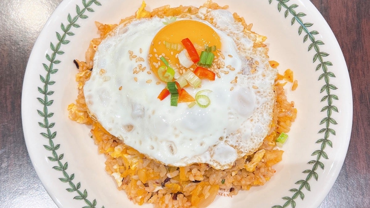 Kimchi Fried Rice 김치볶음밥