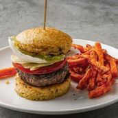 KIDS BEEF BURGER
