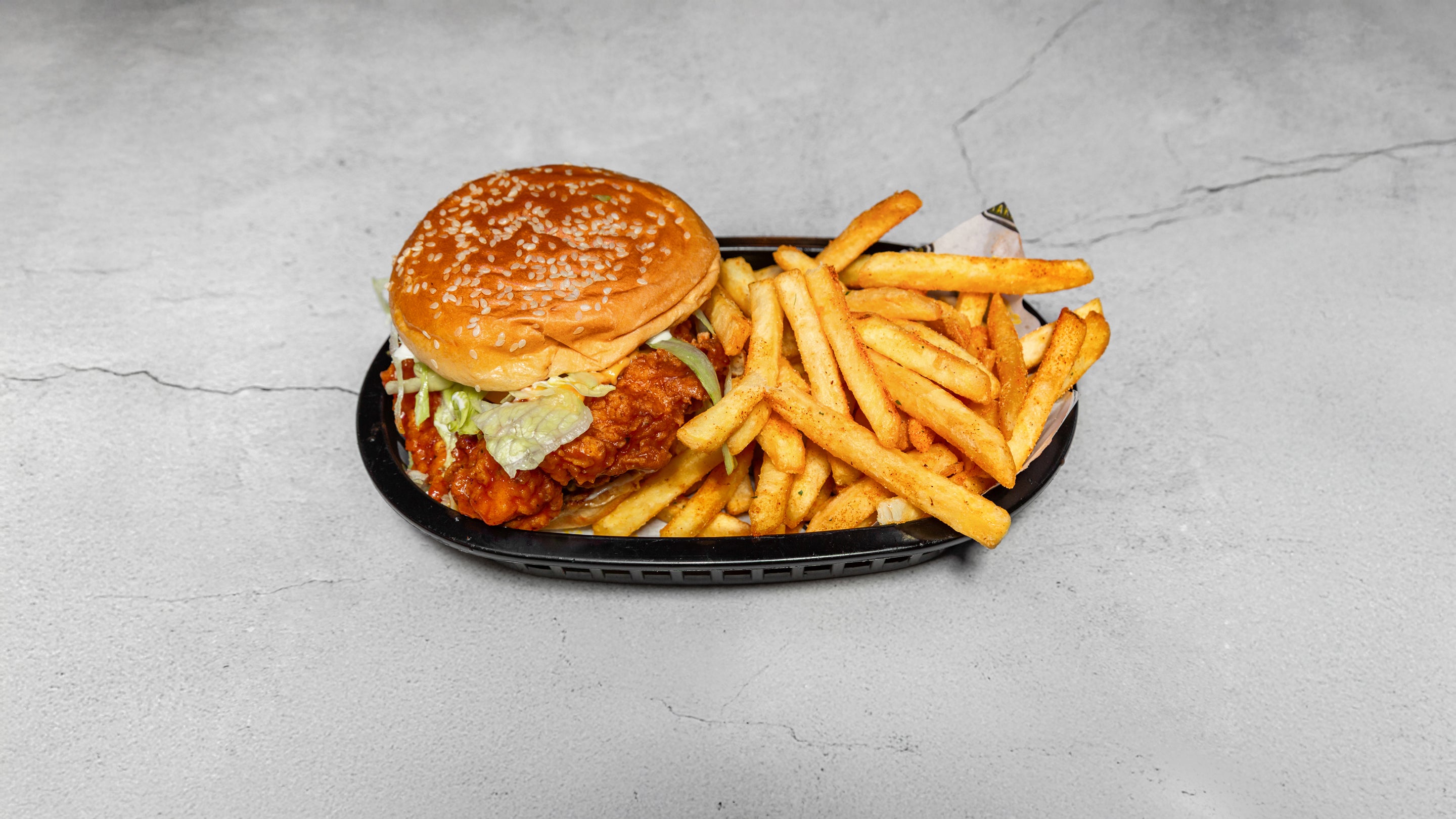 Spicy Bird Burger Chicken Fillet Deep Fried (Hot) Meal