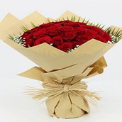 Amazing Red Rose Hand Bouquet Vln 01