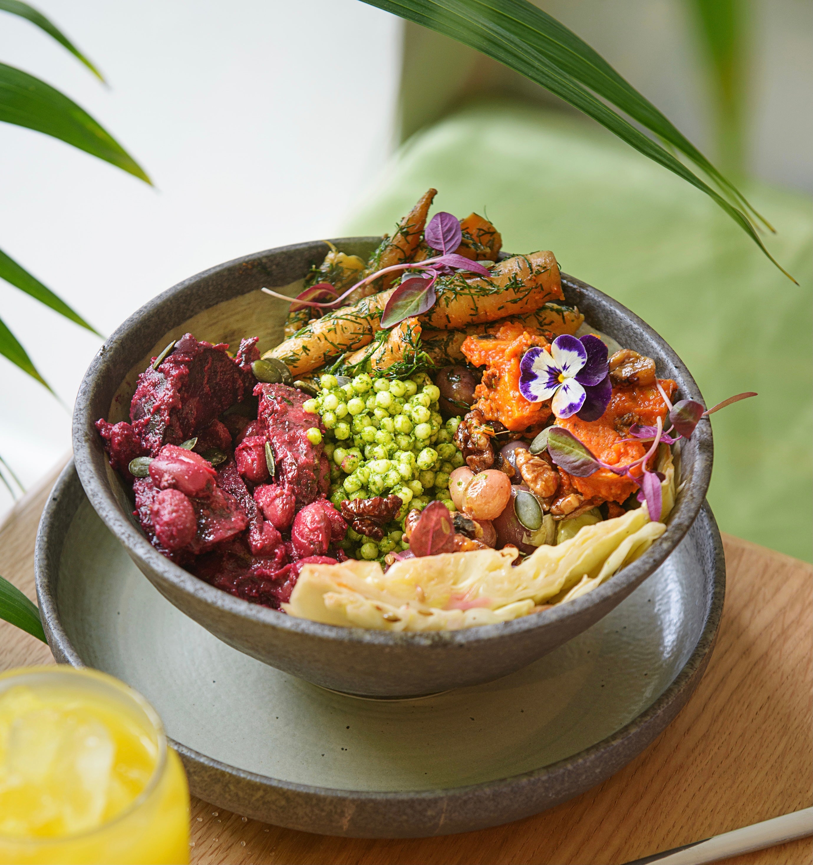 BROR organic salad bar