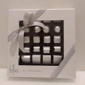 6X6 Pearl Box With Window With Assorted Chocolates