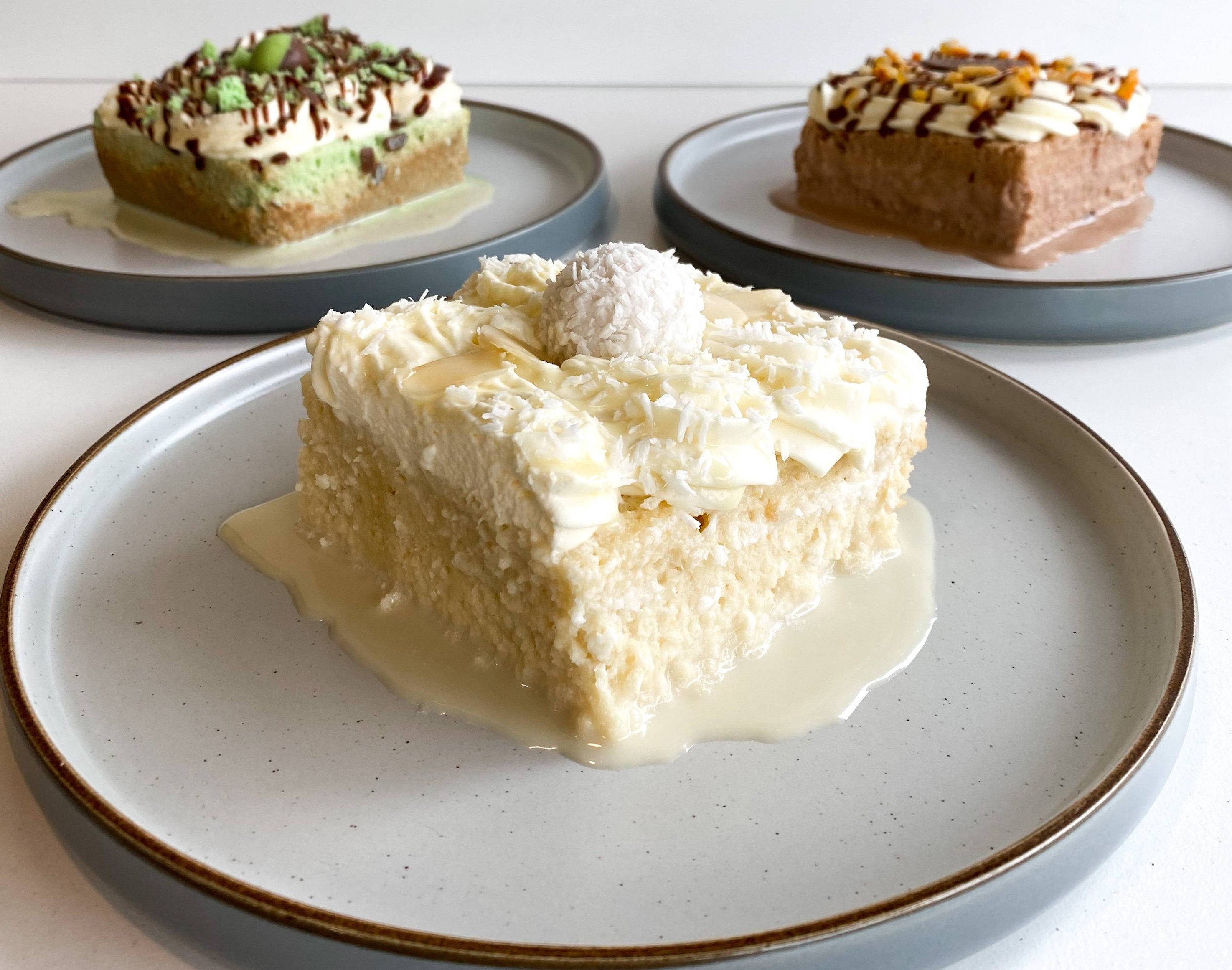 Raffaello Milk Cake - Homemade