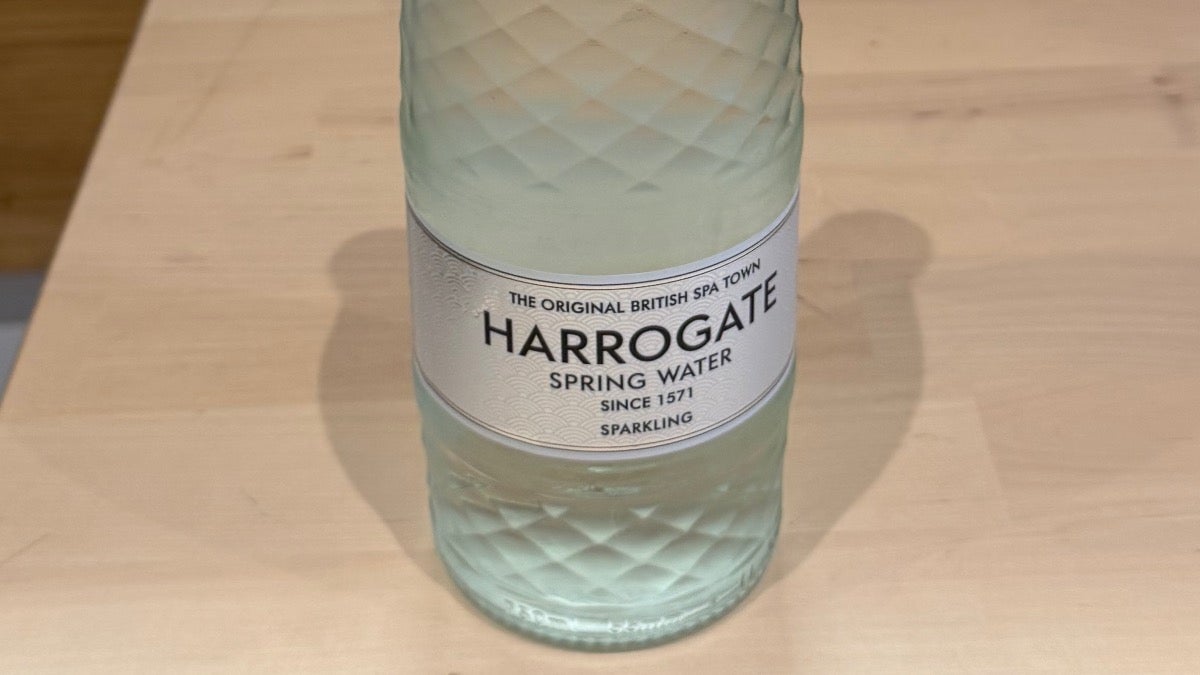 Harrogate Sparkling water 500ml Pet Bottle