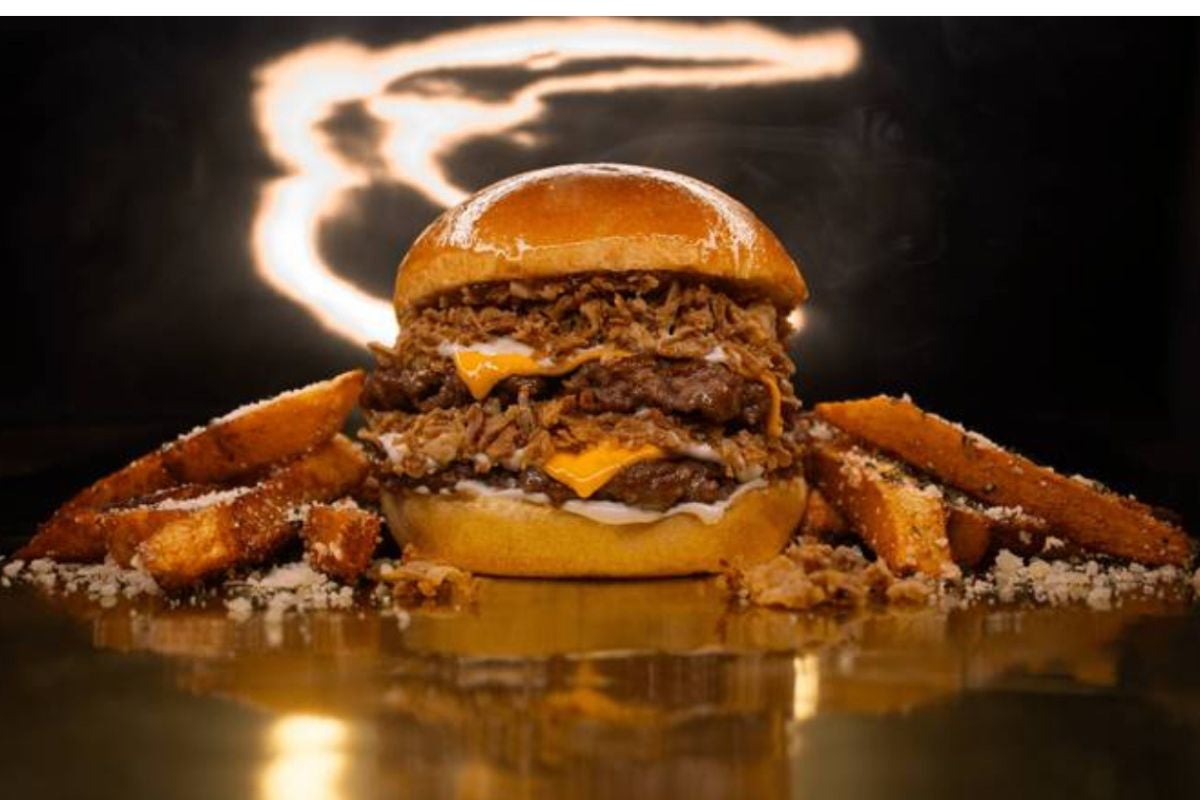 Double Truffle Smash With touch of parmesan on Fries ��