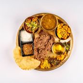Chicken Local Thali Set