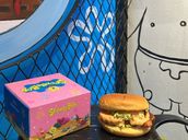 Mr. Sandy Amor Burger