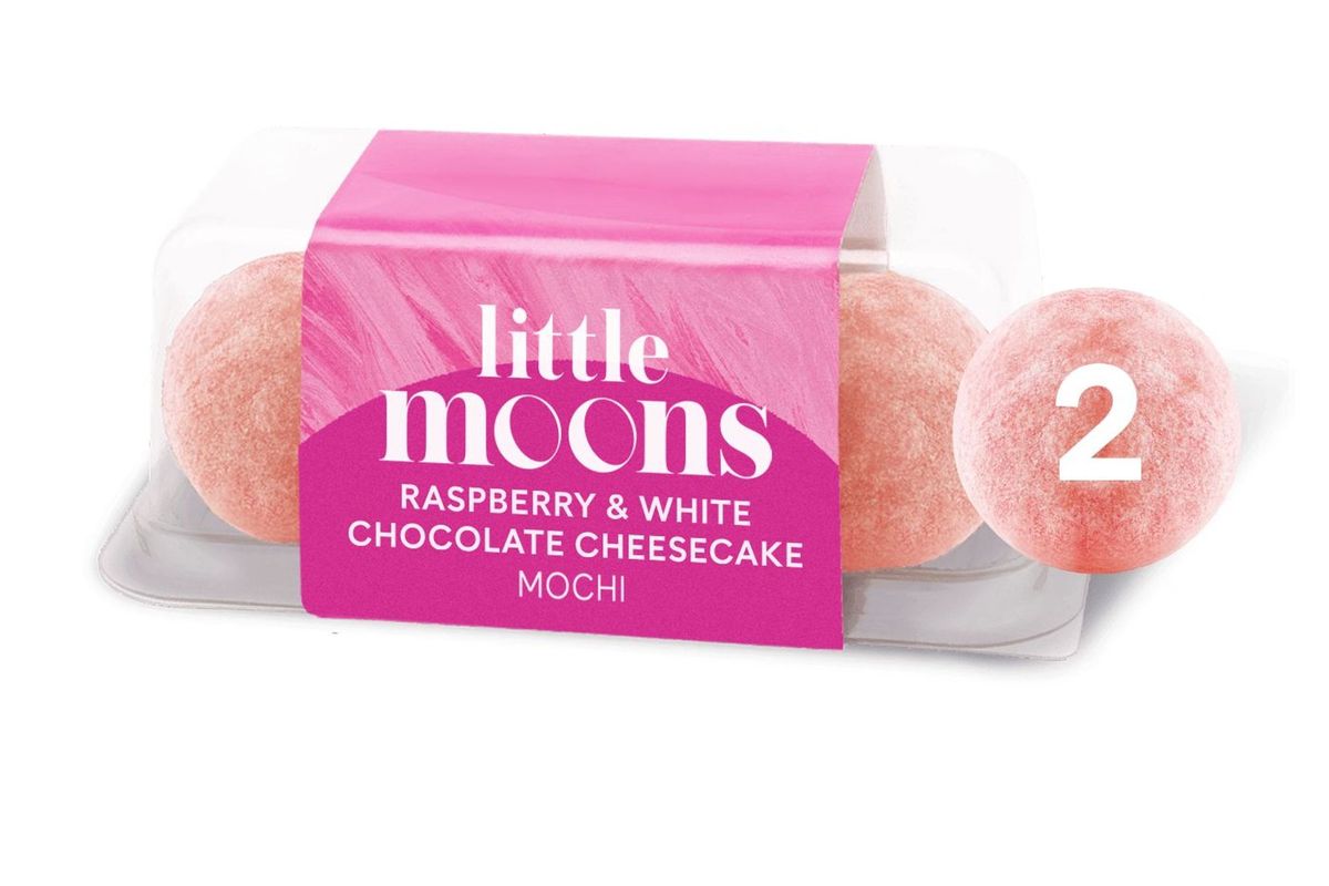 Raspberry Choc Cheesecake Mochi (2 pcs)