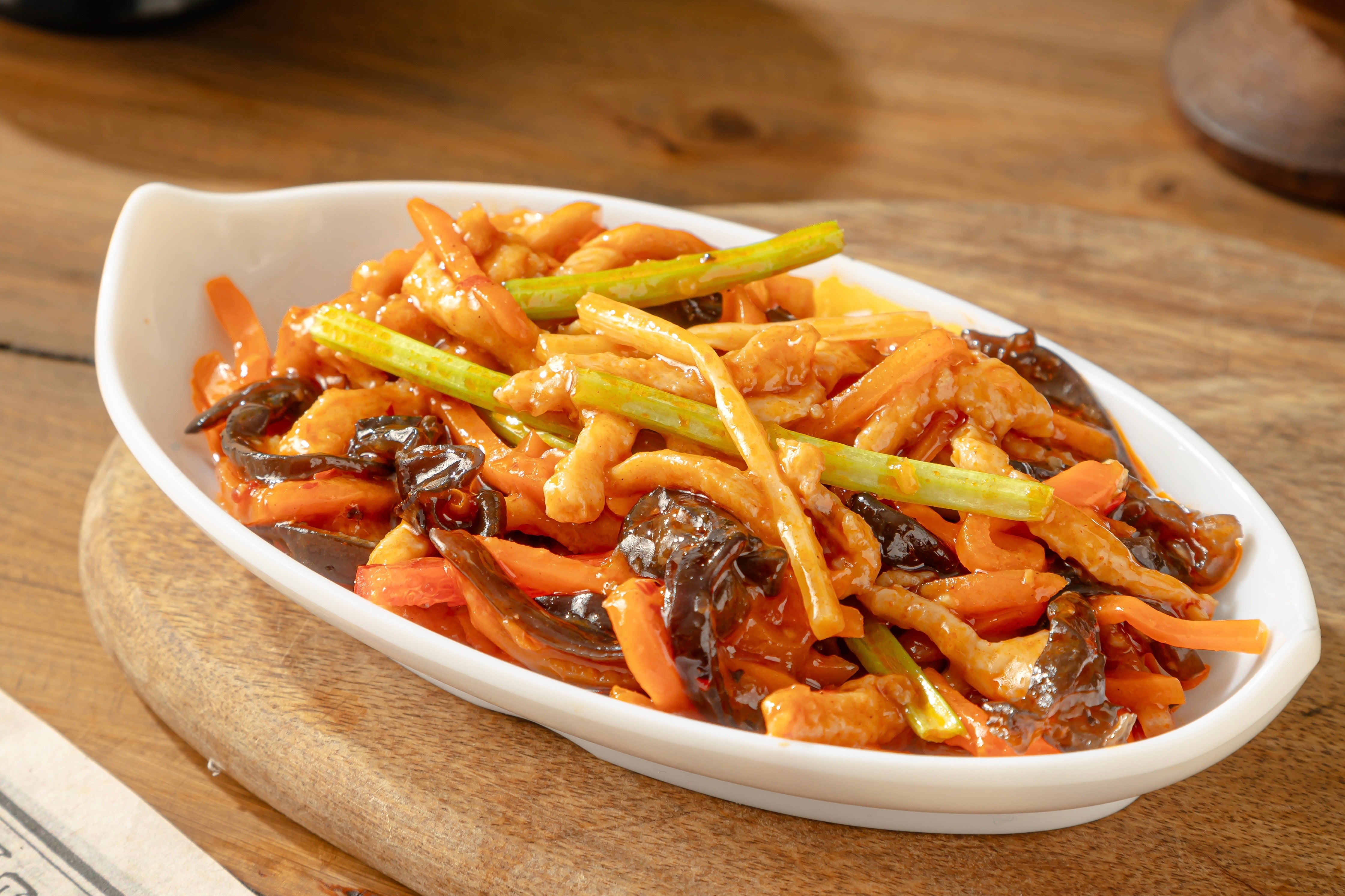Fish-Fragrant Pork Slivers 鱼香肉丝