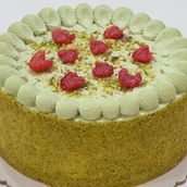Pistachio Raspberry Cake 2KG