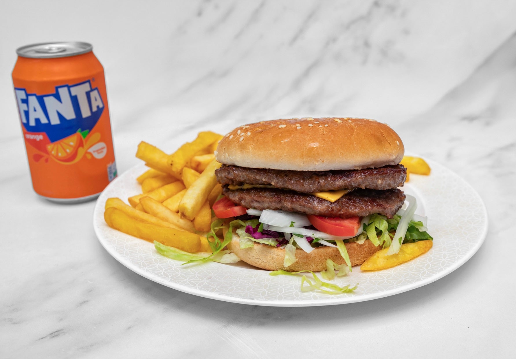 1/2 Half pounder burger meal