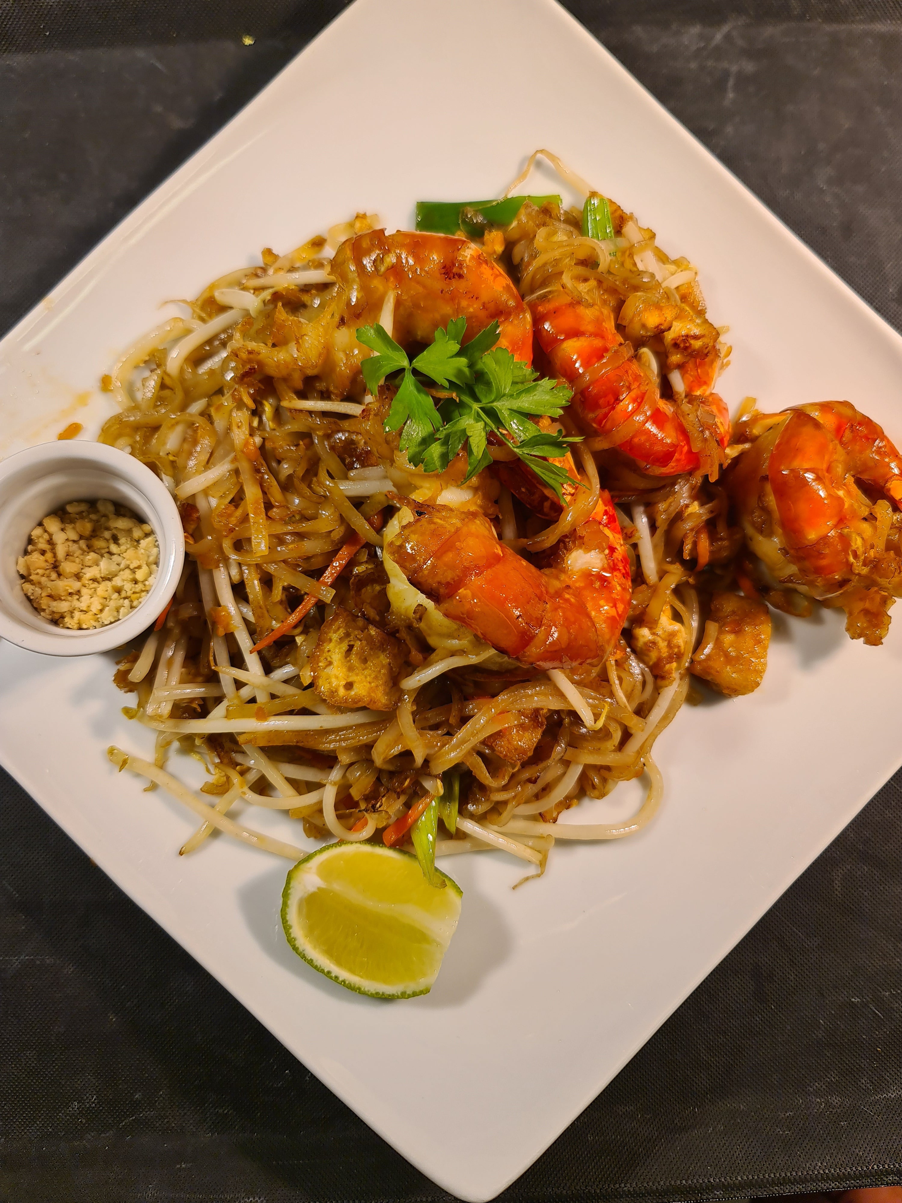 Giant Prawn Pad Thai