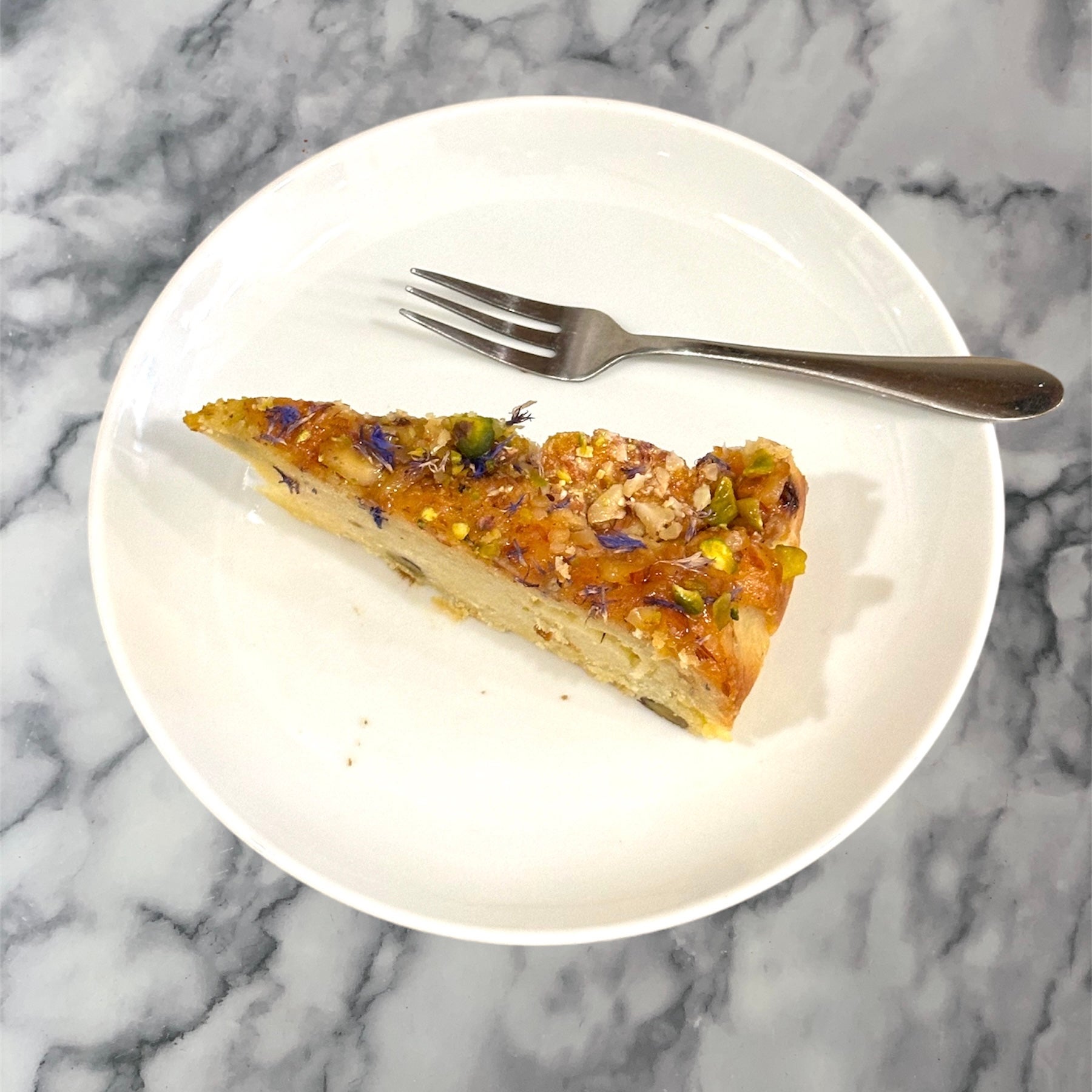 Apricot and Pistachio Cake