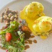 Eggs Benedict