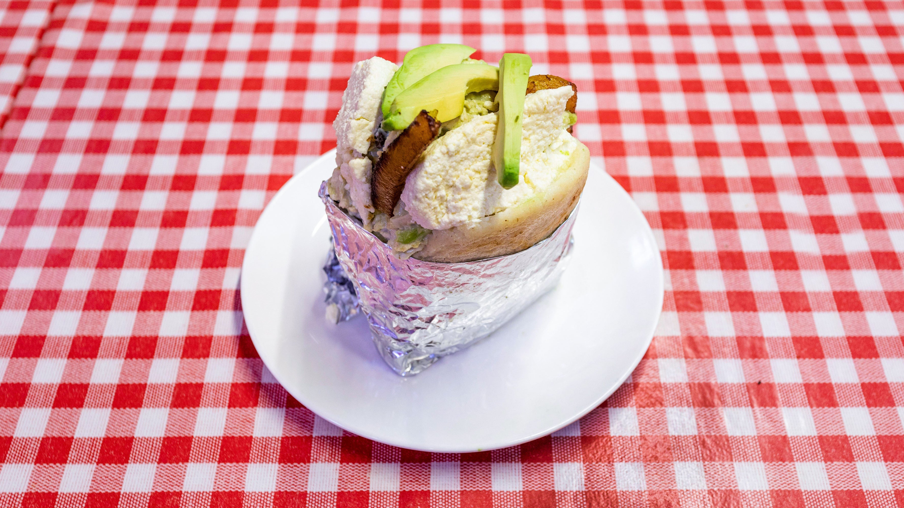 Arepa Con Pollo