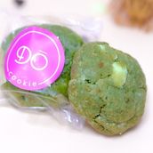 3 Matcha And White Chocolate Chip Cookies