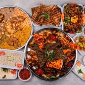 3 Kg Grill Tray with Mixed Rice Tray with Meat and Chicken with Appetizers
