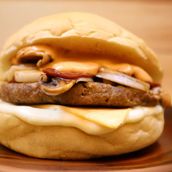 Sham Al Aseel burger meal