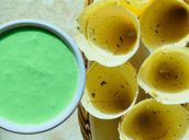 Papad With Mint Chutney