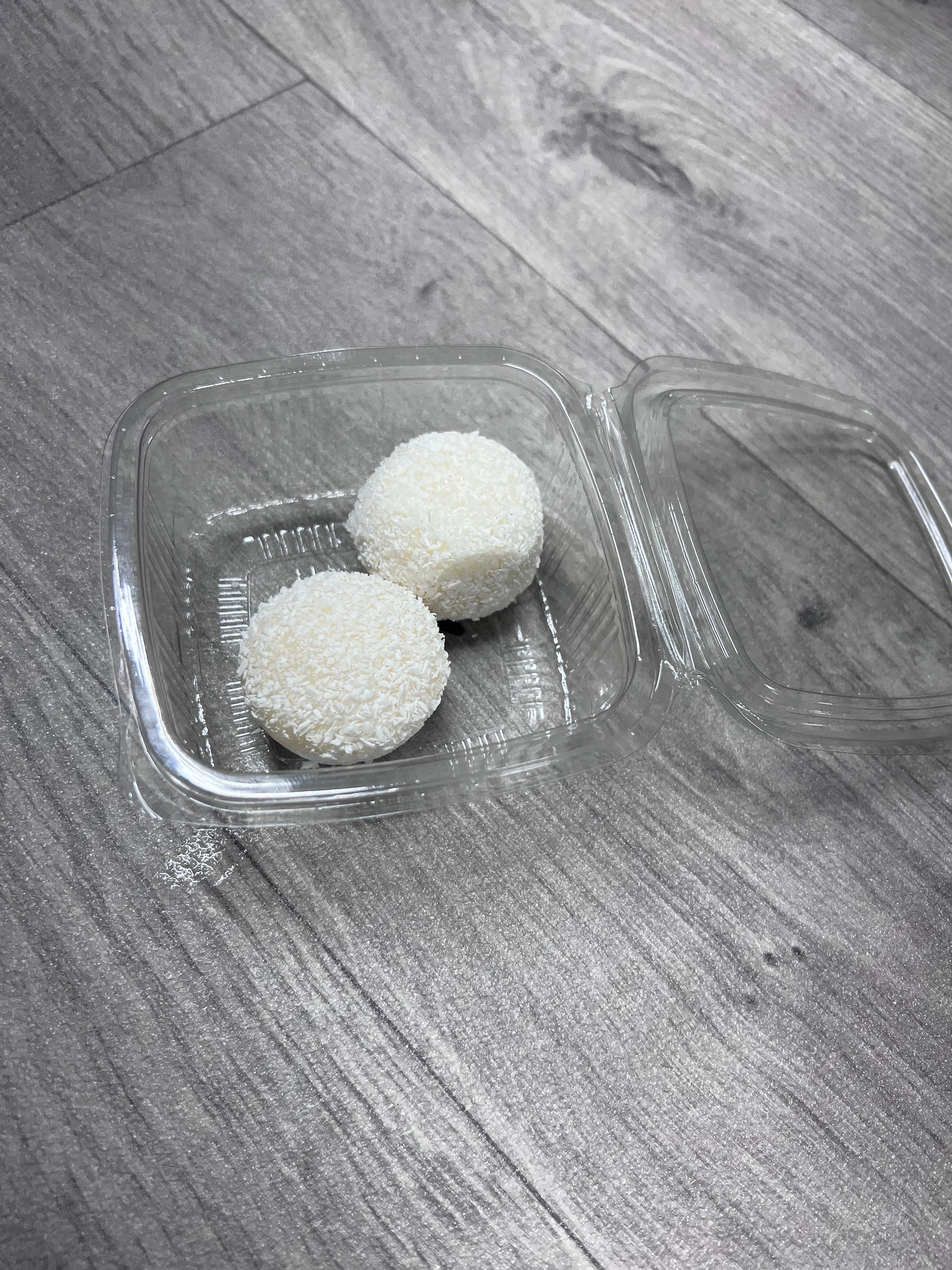 Coconut Mochi