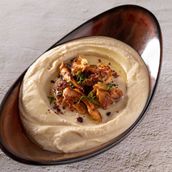 Hummus Bel Deyay