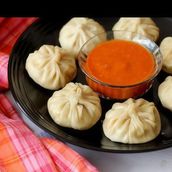 Momos Vegetable 8 Pcs