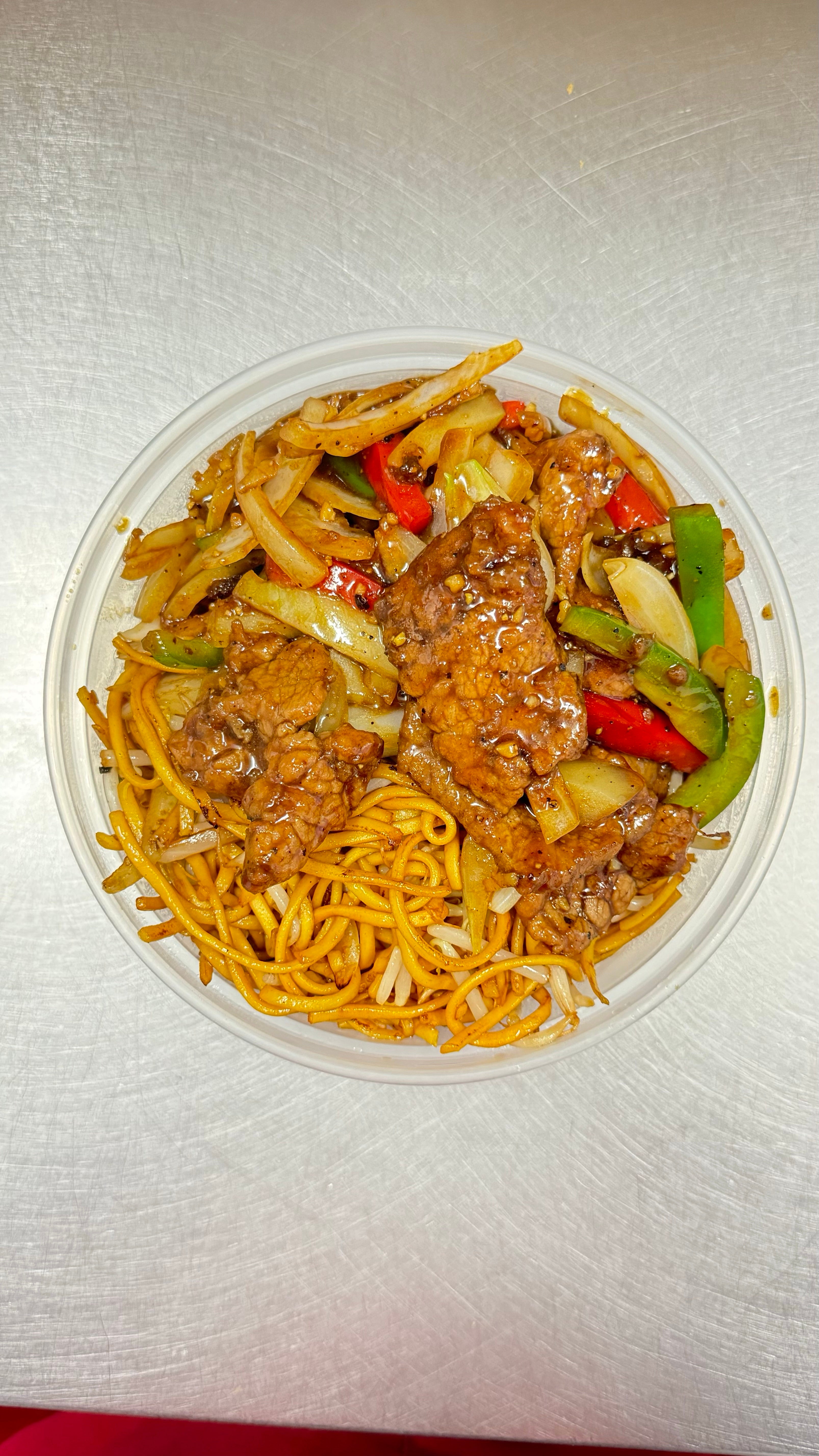 B8 Beef with Black Pepper Sauce 黑椒牛/饭/面