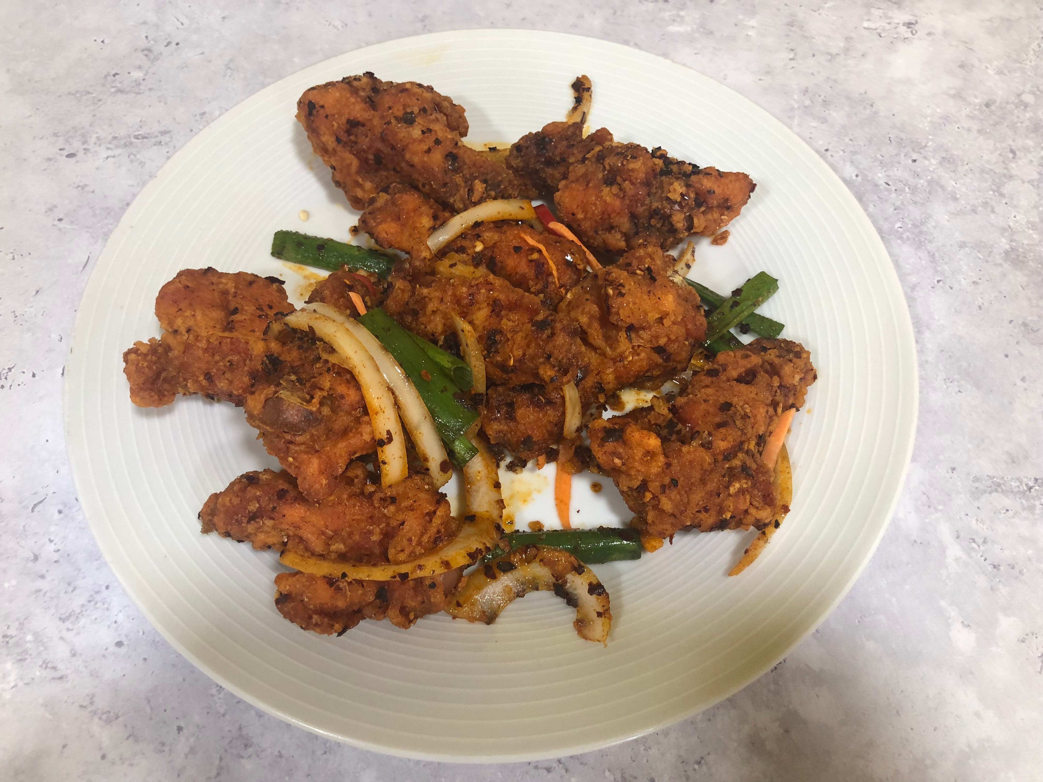 Fried Chicken Wings with Salt and Chilli Pepper