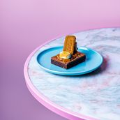 Brownie , lotus Smores