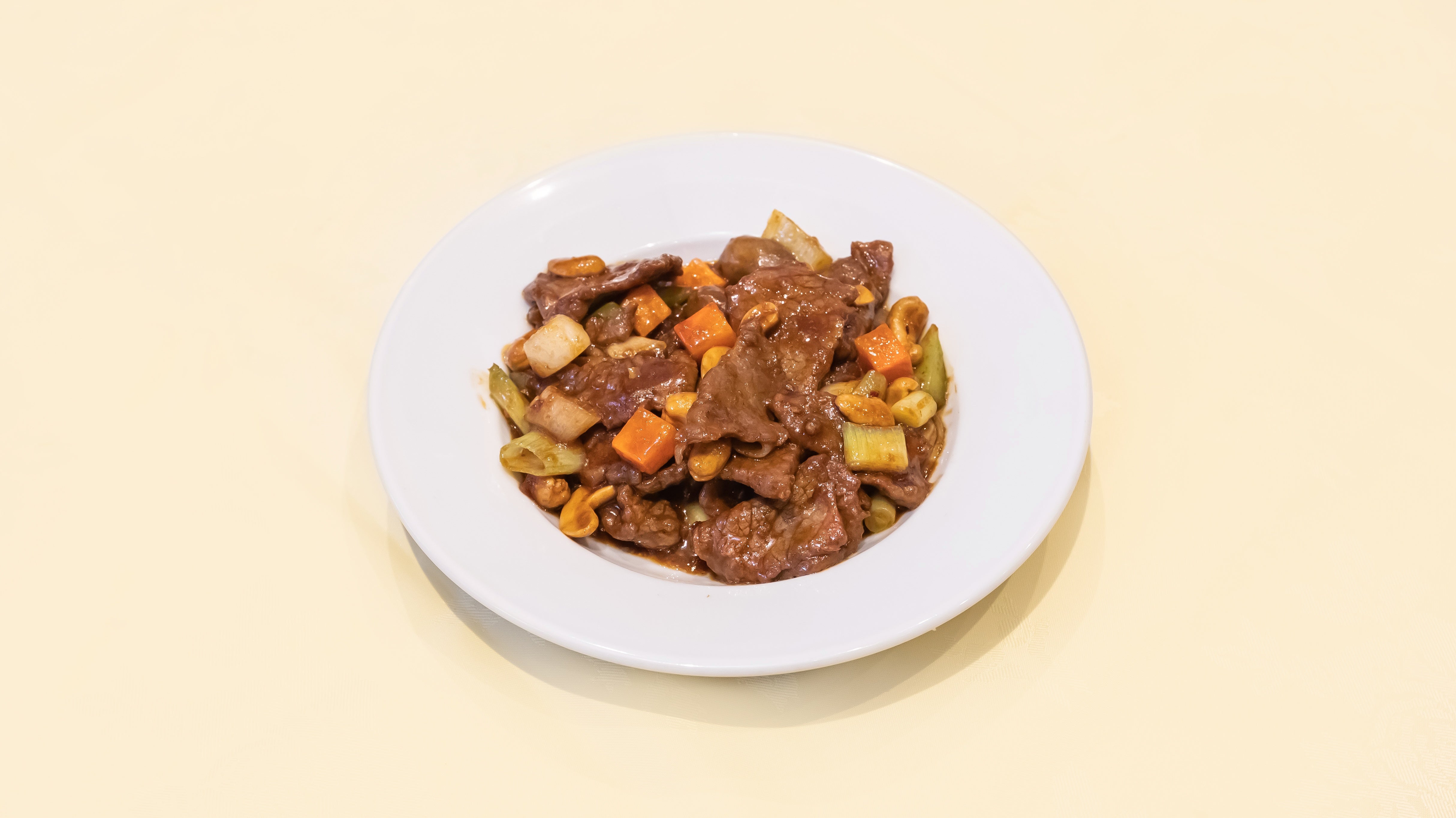 腰果牛肉Stir Fried Beef with Cashew Nuts
