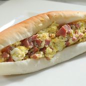 Hotdog Egg Sandwich 