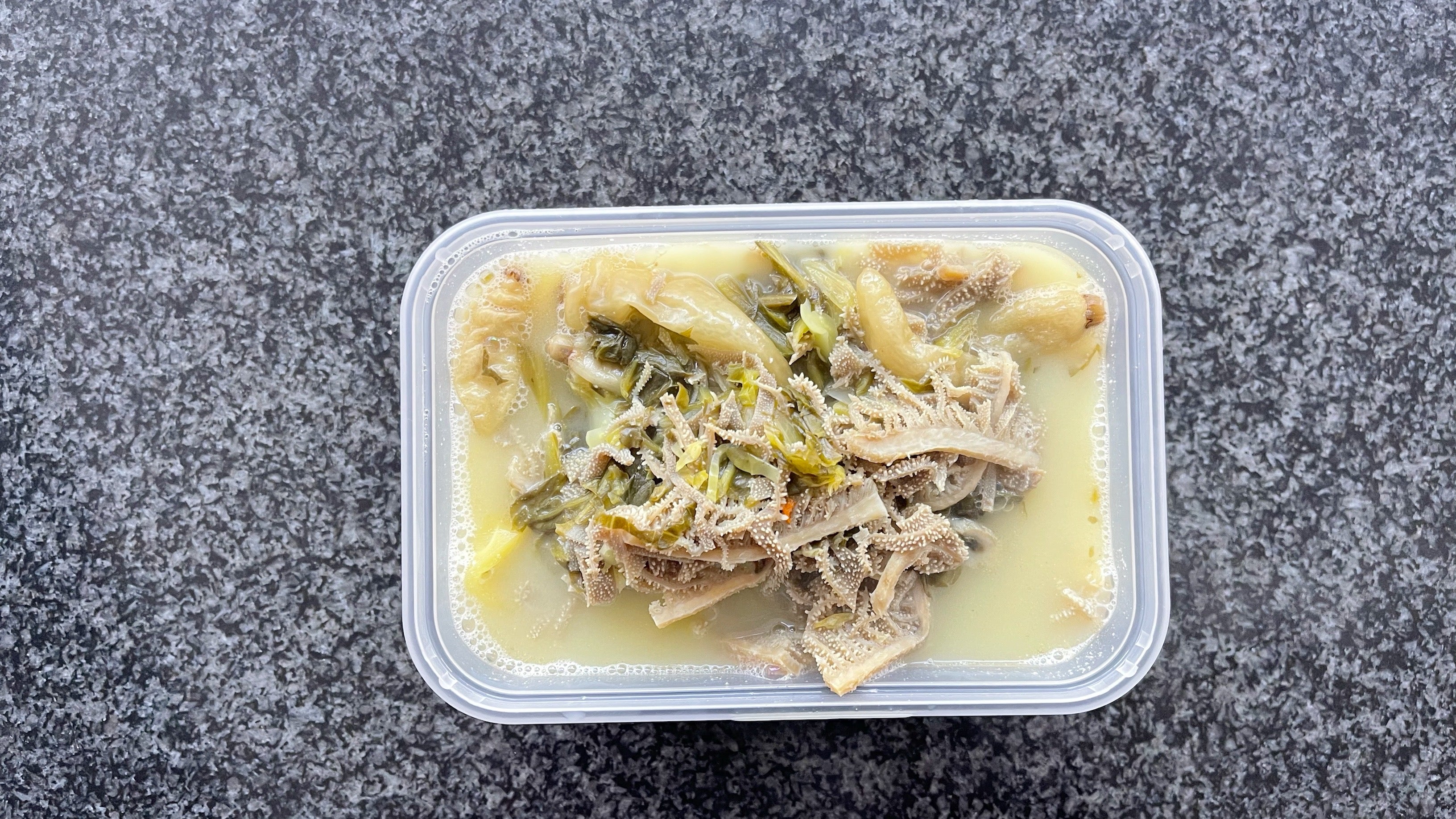 Beef Tripe with Pickled Cabbage and Chilli Soup 酸菜百叶