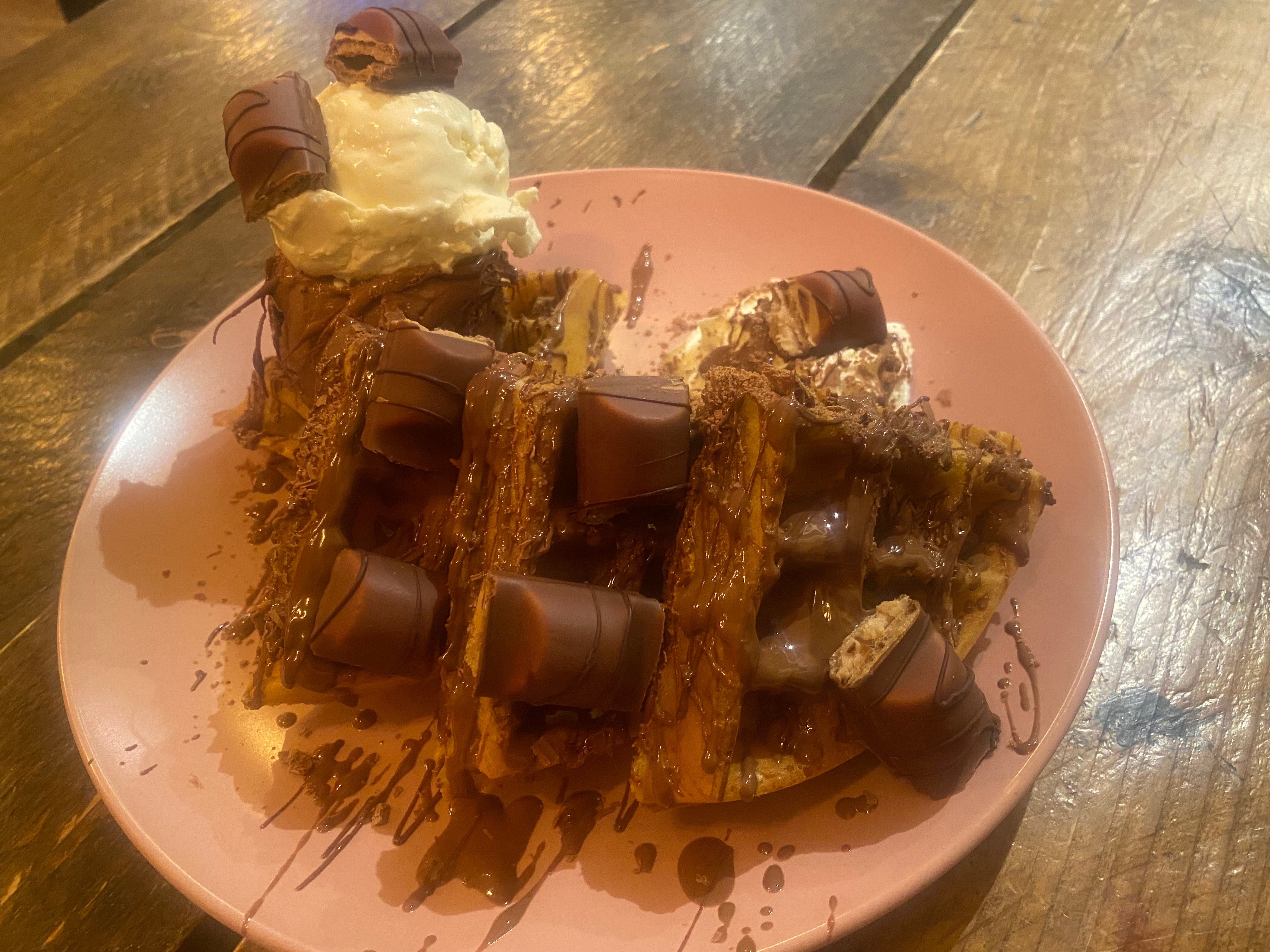 Kinder Bueno Wave American Waffle