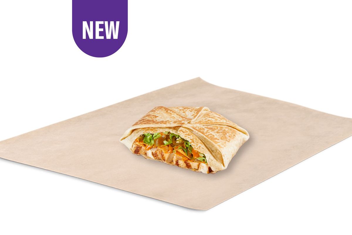 Firecracker Chicken Crunchwrap™ Slider