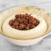 Hummus with Soujouk