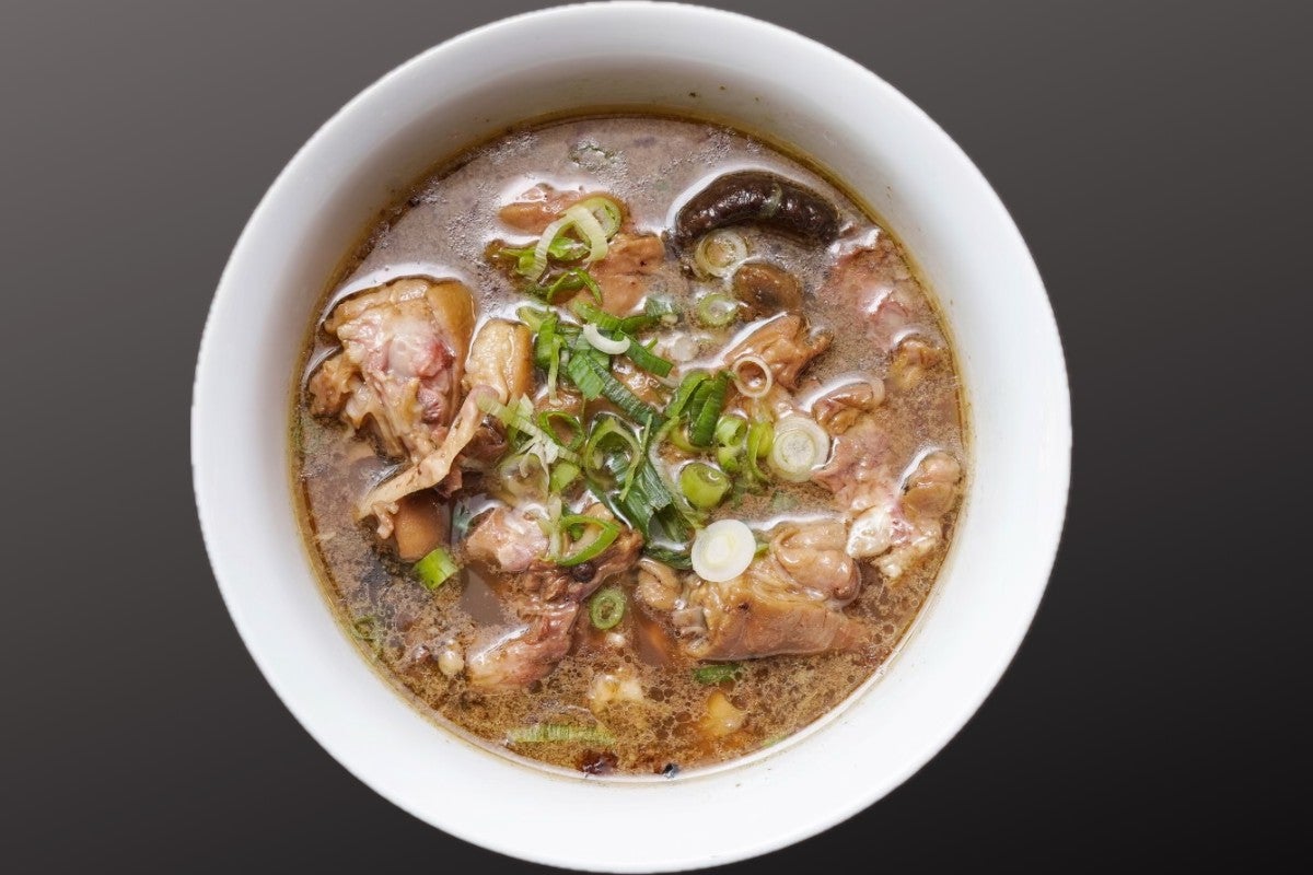 Slow-Braisted Pork Trotter Soup (Wat-Cha-Doug-Soup-Pyote)