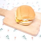 Turkey & egg bun