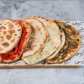 Manakish For 3 people